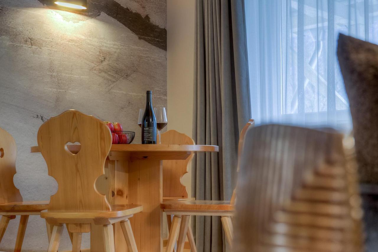 Eden Apartments ซีอูซี ภายนอก รูปภาพ